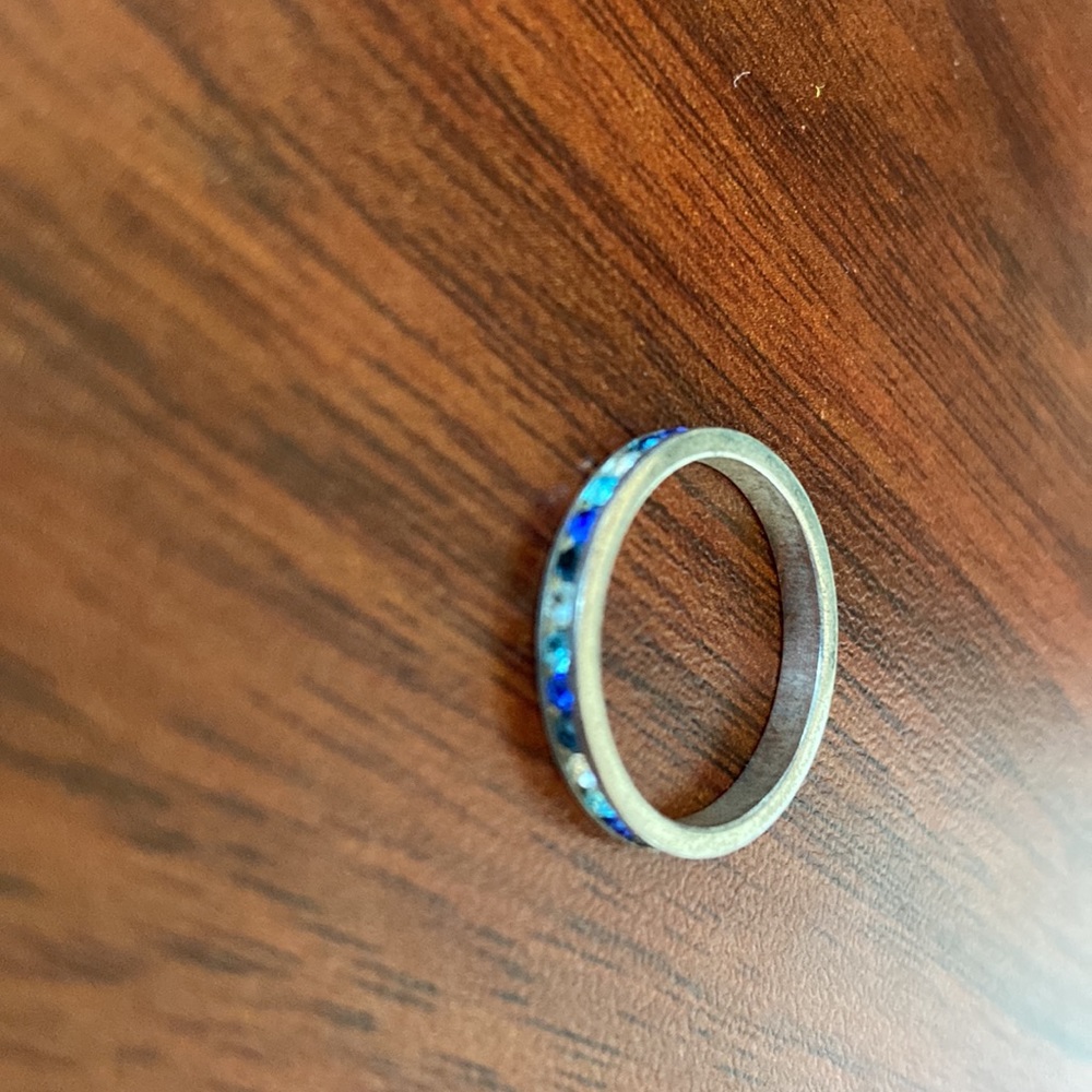 Ring - Picture 2 of 2